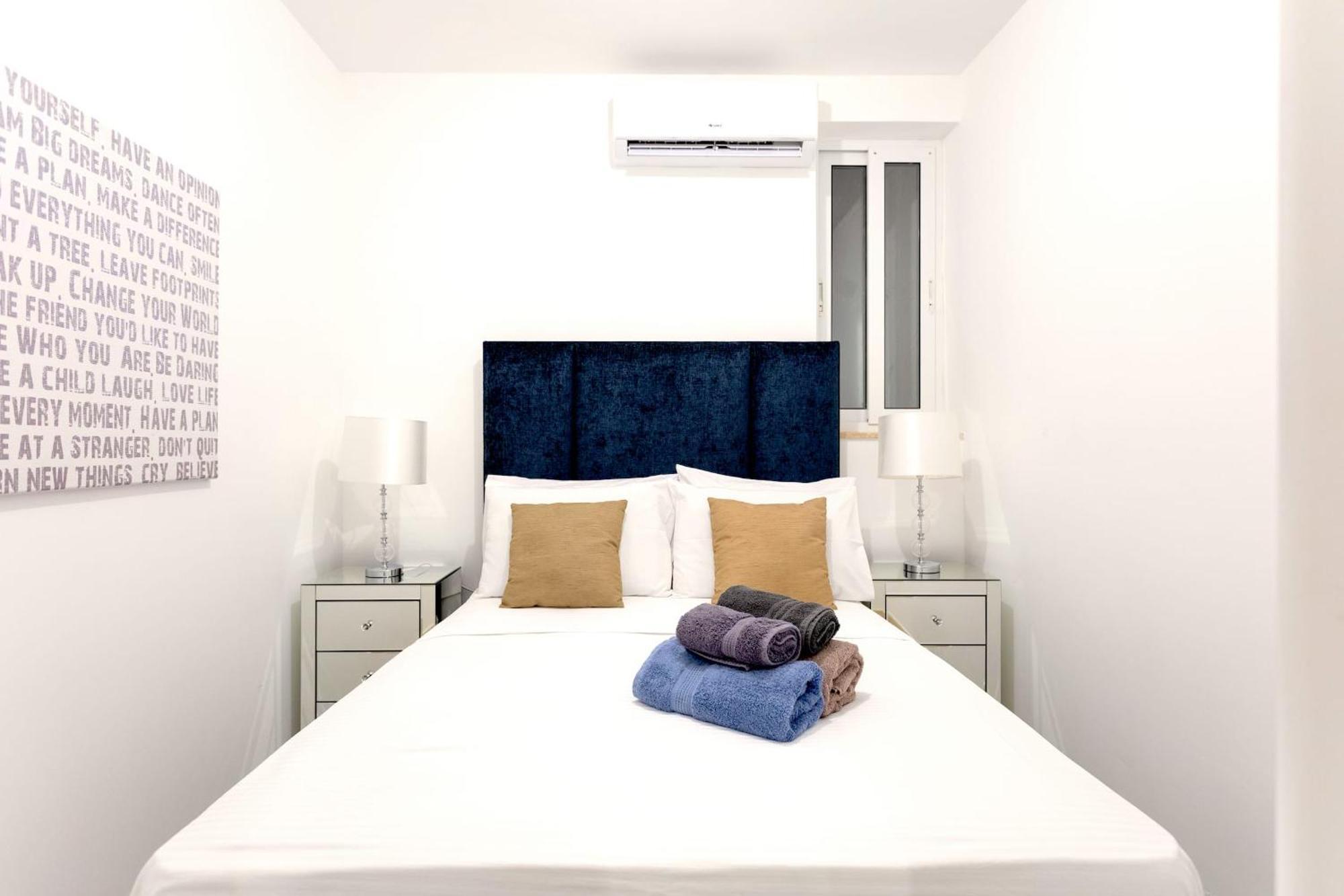 Saint Julian'S - Seafront Cityapartmentstay Exteriör bild
