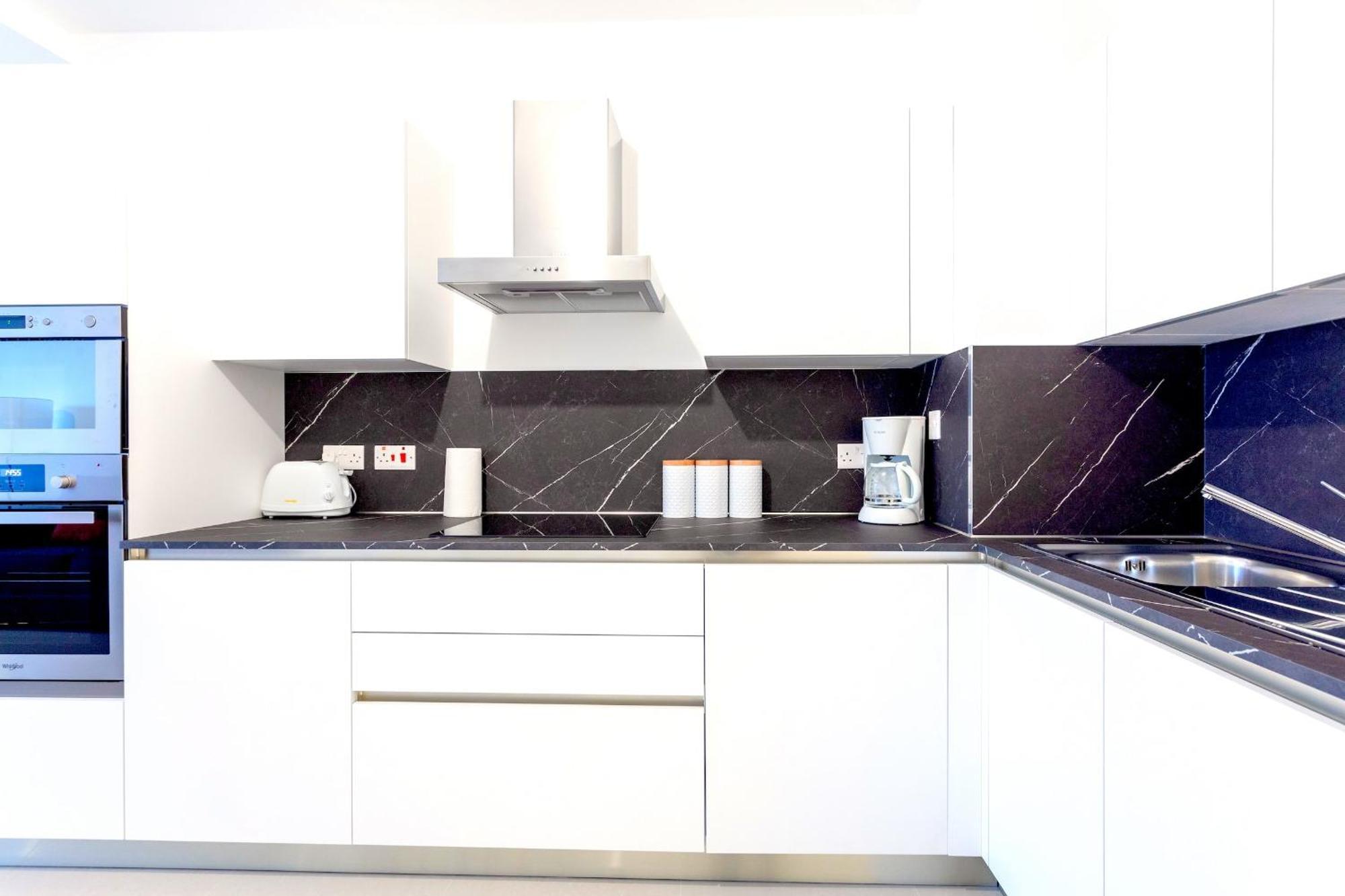 Saint Julian'S - Seafront Cityapartmentstay Exteriör bild